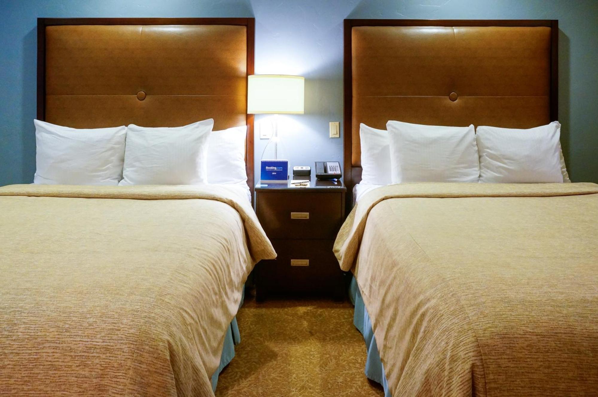Blue Dolphin Inn Cambria