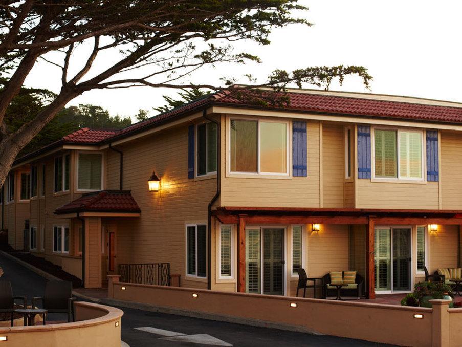 Blue Dolphin 4* Cambria