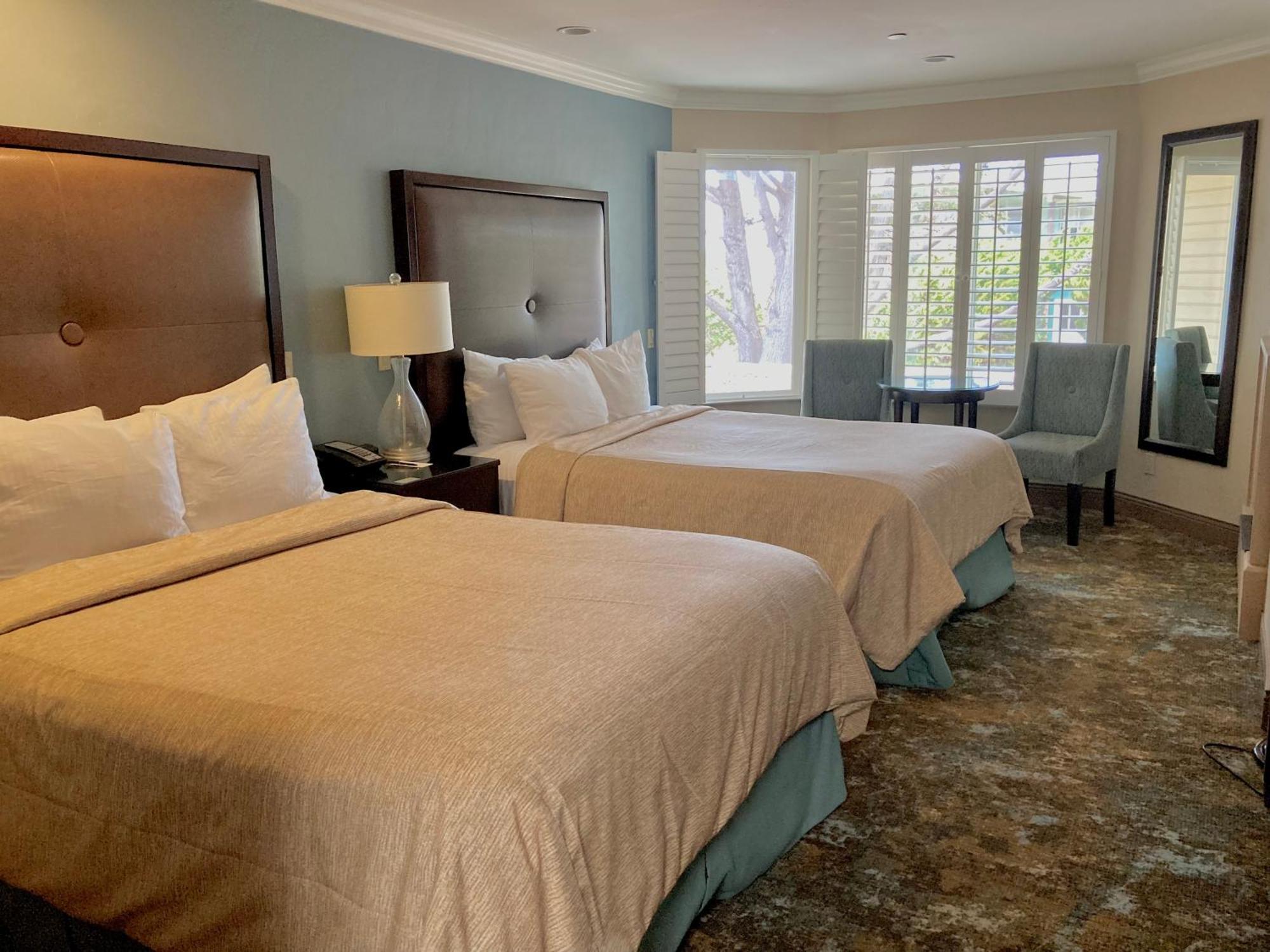 Blue Dolphin Inn Cambria